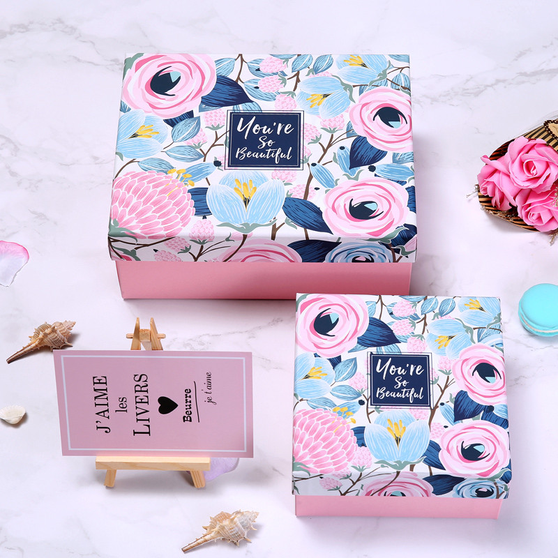 灿烂芳华 盛放于礼盒中的花卉艺术